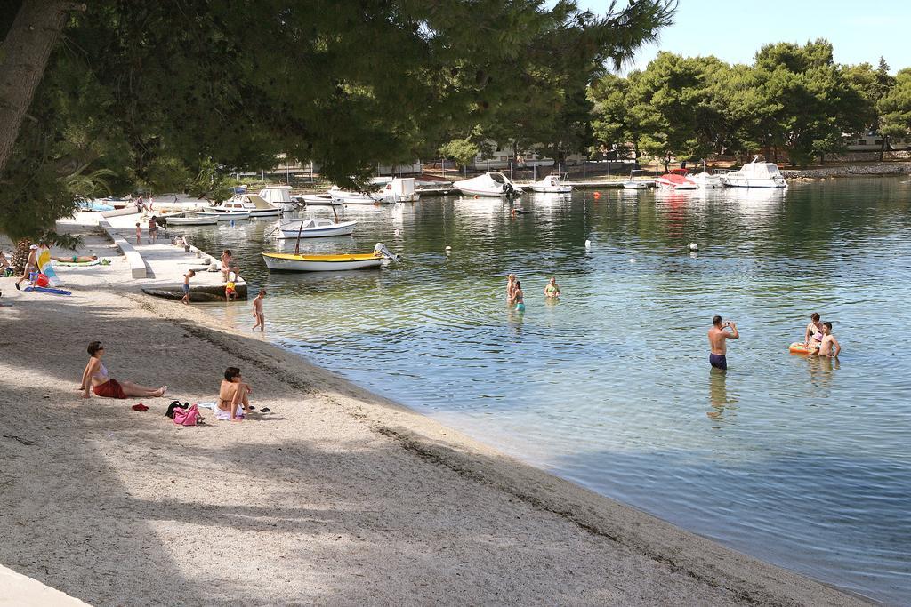 Apartments Villa Aquamarie Trogir Exterior foto