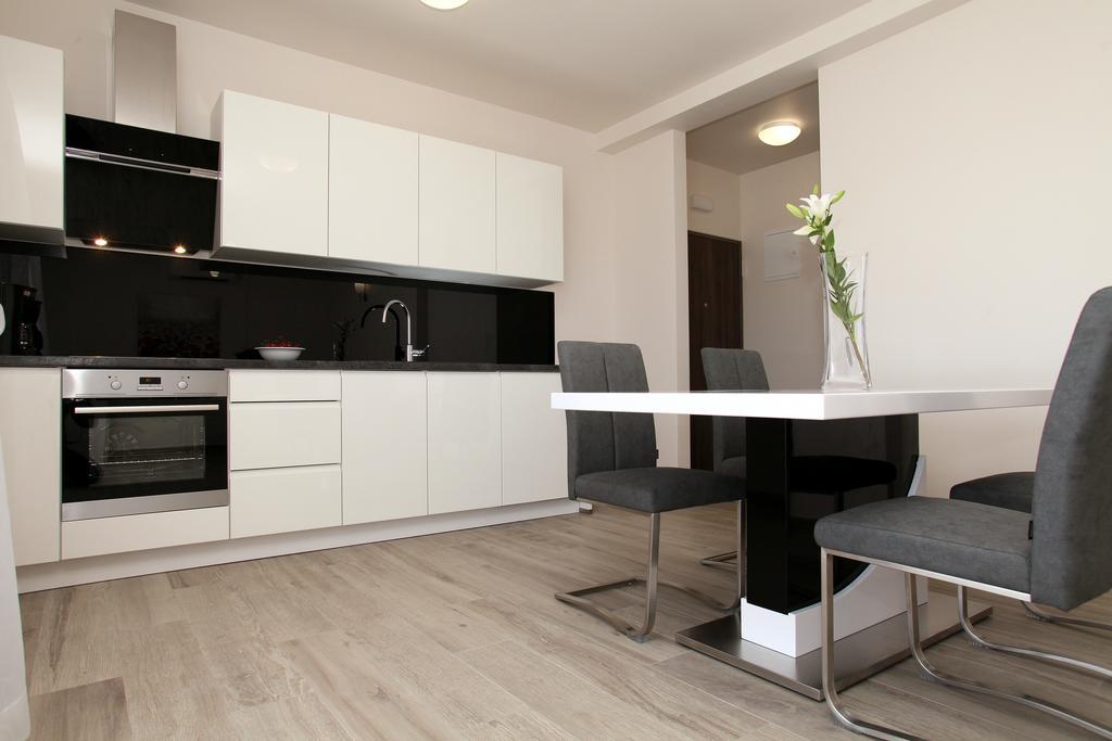 Apartments Villa Aquamarie Trogir Exterior foto